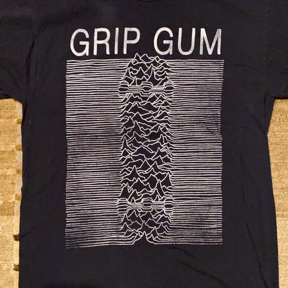 ~Grip Gum~ “Joy” T-Shirt - Picture 2 of 3